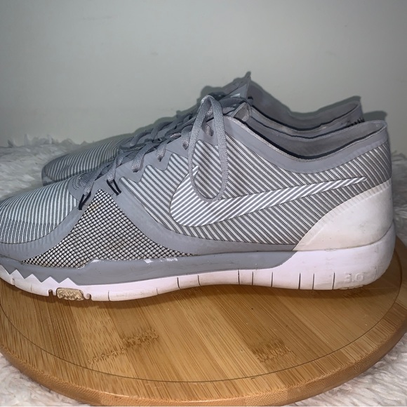 Nike Free Run 3.0 V4 Men’s Size 13 - Picture 6 of 12